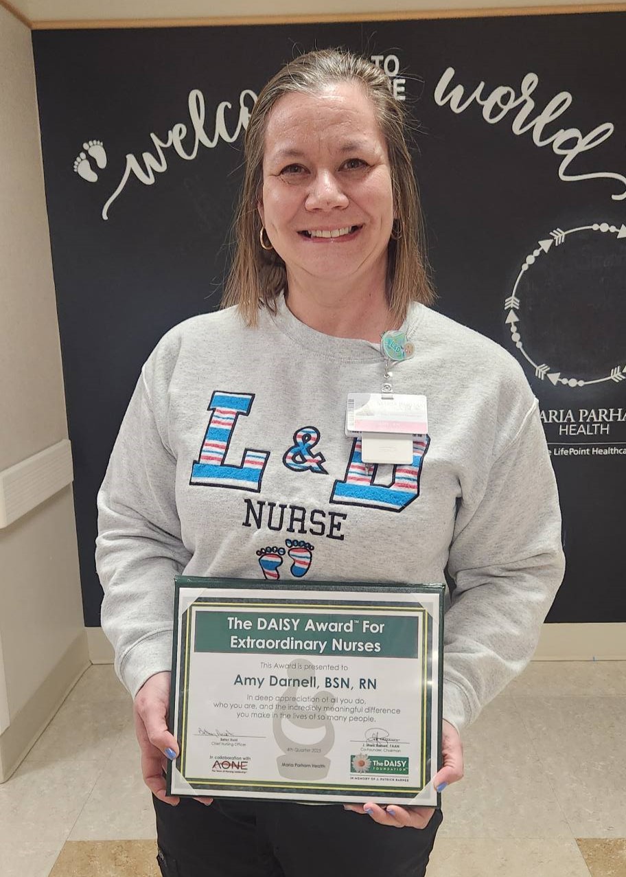 Maria Parham Health Honors Amy Darnell with The DAISY Award